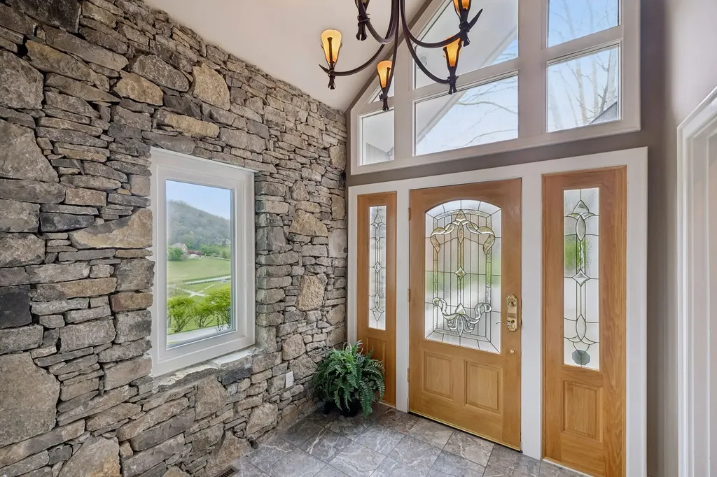 2025 Lynnwood Drive Franklin TN 37069