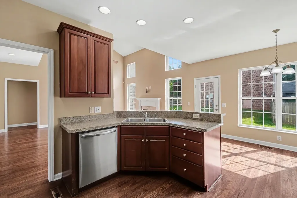 131 Herons Nest Lane Hendersonville TN 37075