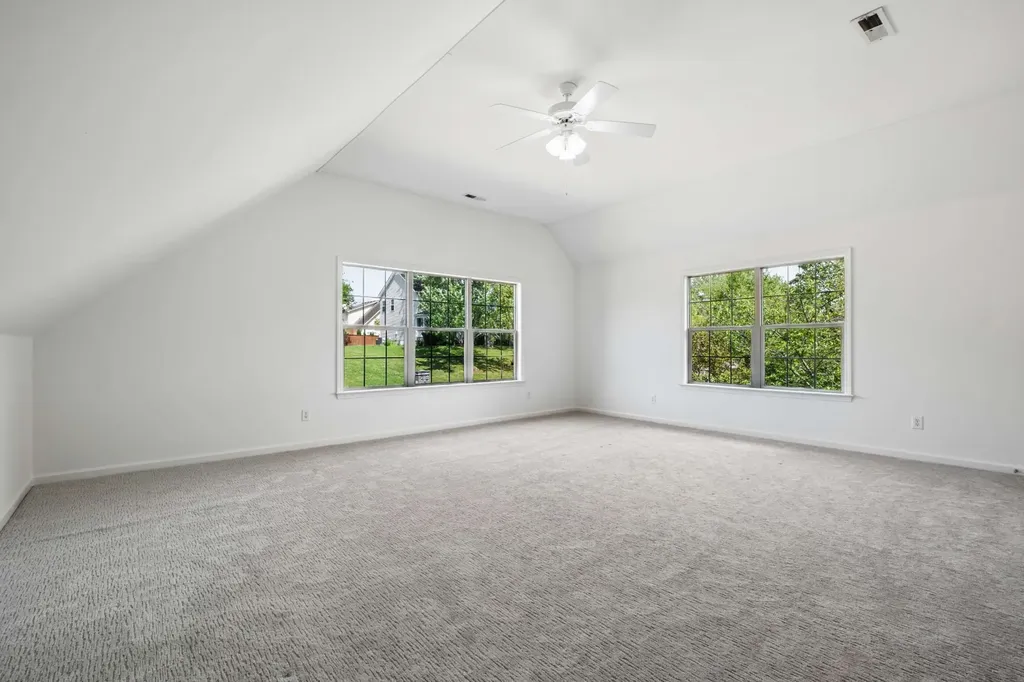 2001 Bairnsdale Drive Thompsons Station TN 37179