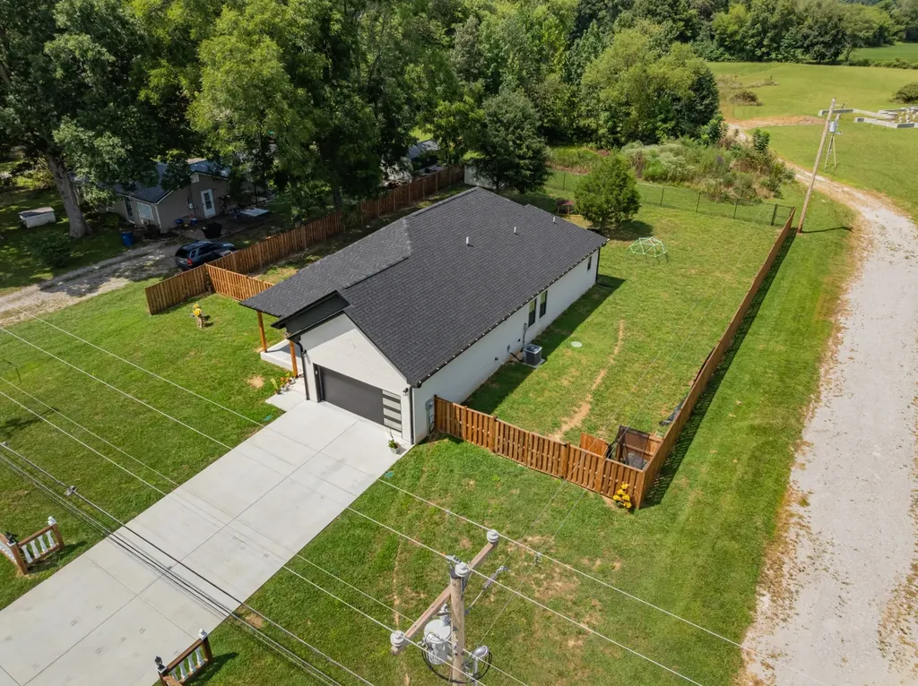 775 Ragsdale Road Manchester TN 37355