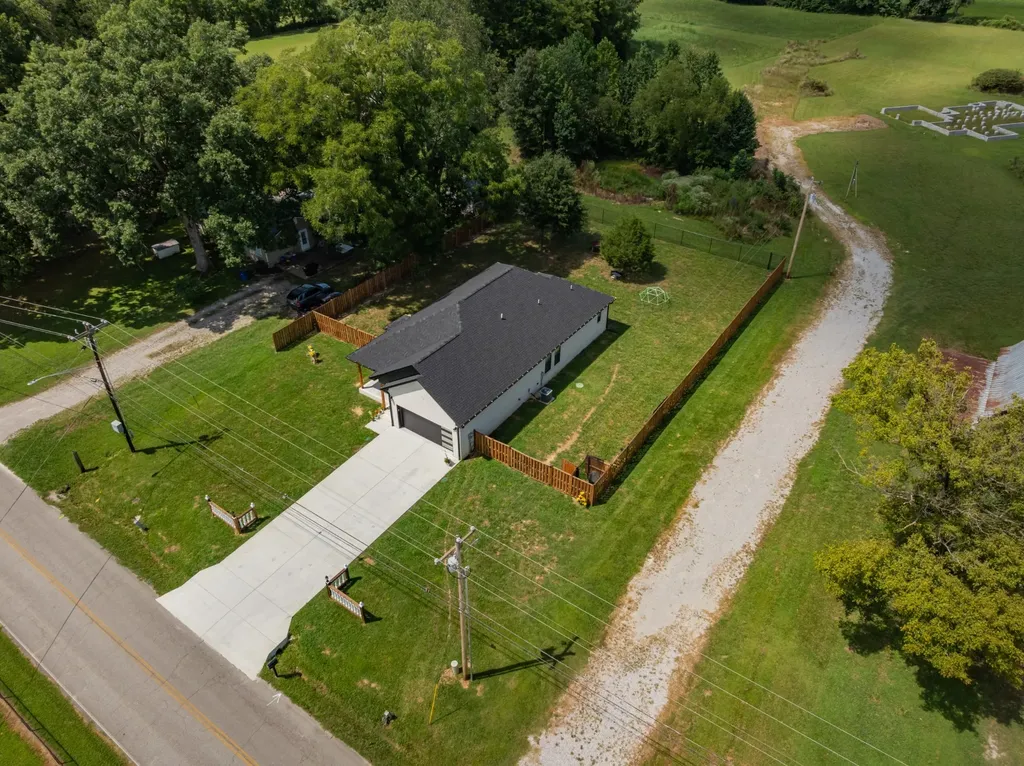 775 Ragsdale Road Manchester TN 37355