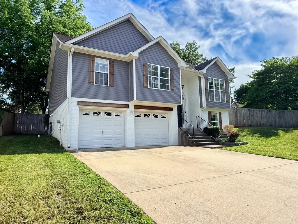 3161 Whitetail Drive Clarksville TN 37043
