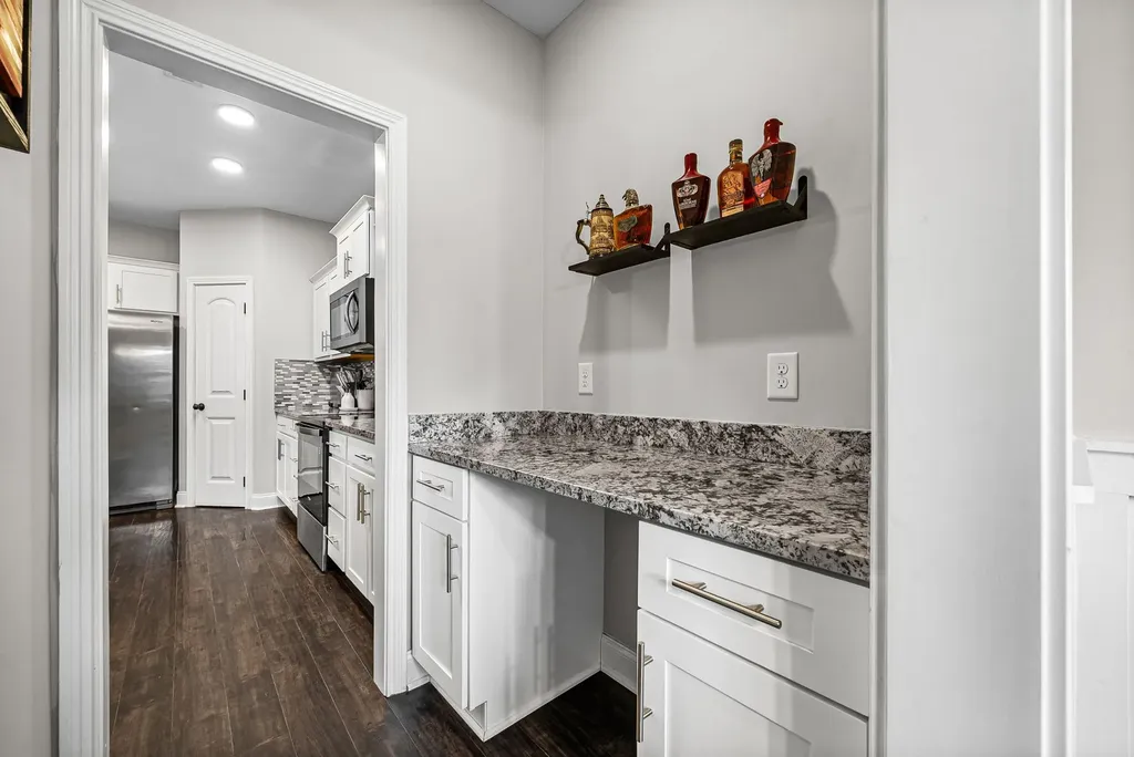 513 Somerset Lane Clarksville TN 37042