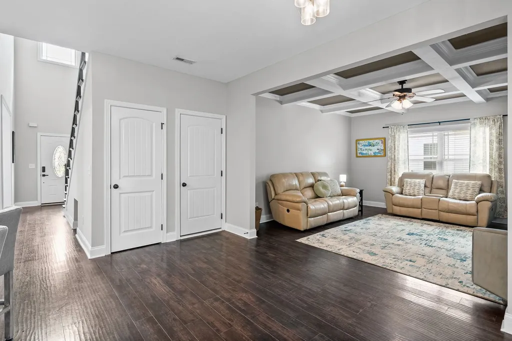 513 Somerset Lane Clarksville TN 37042