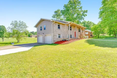 1701 Ray Jo Circle Chattanooga TN 37421