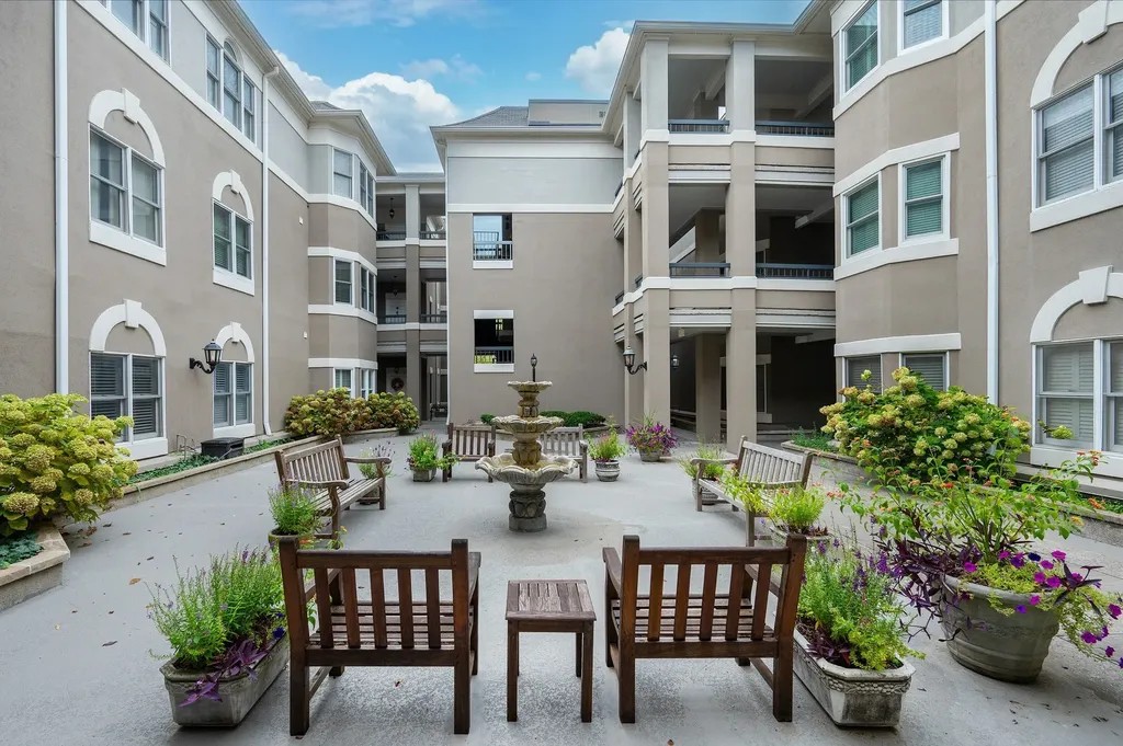 3818 West End Avenue Nashville TN 37205