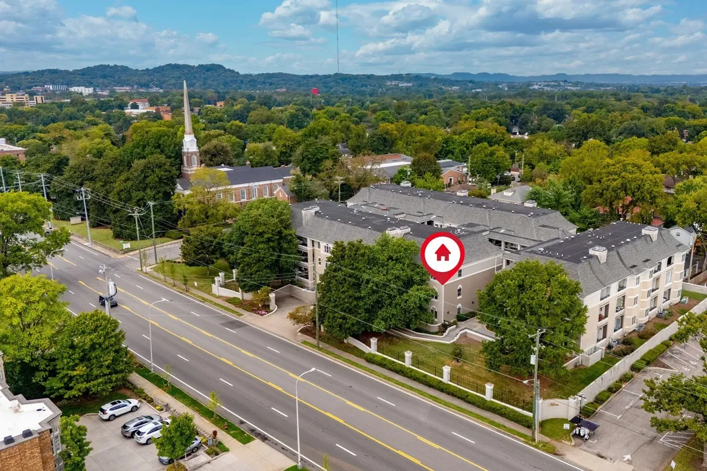 3818 West End Avenue Nashville TN 37205