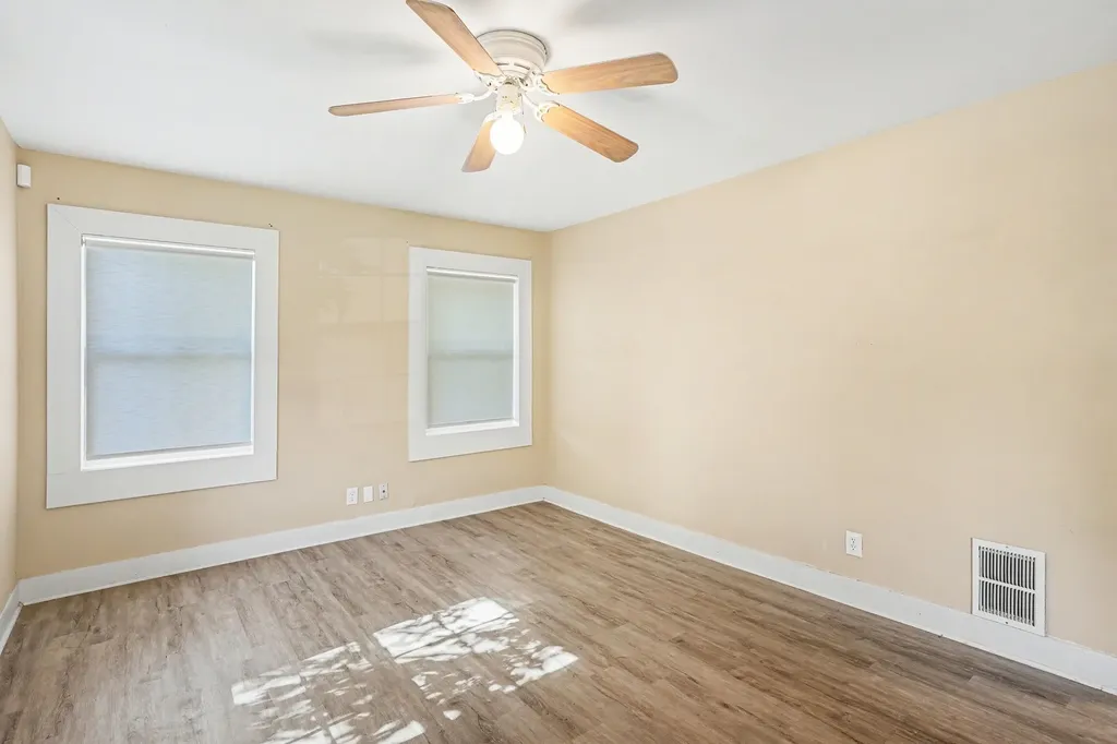 2122 Denham Avenue Columbia TN 38401