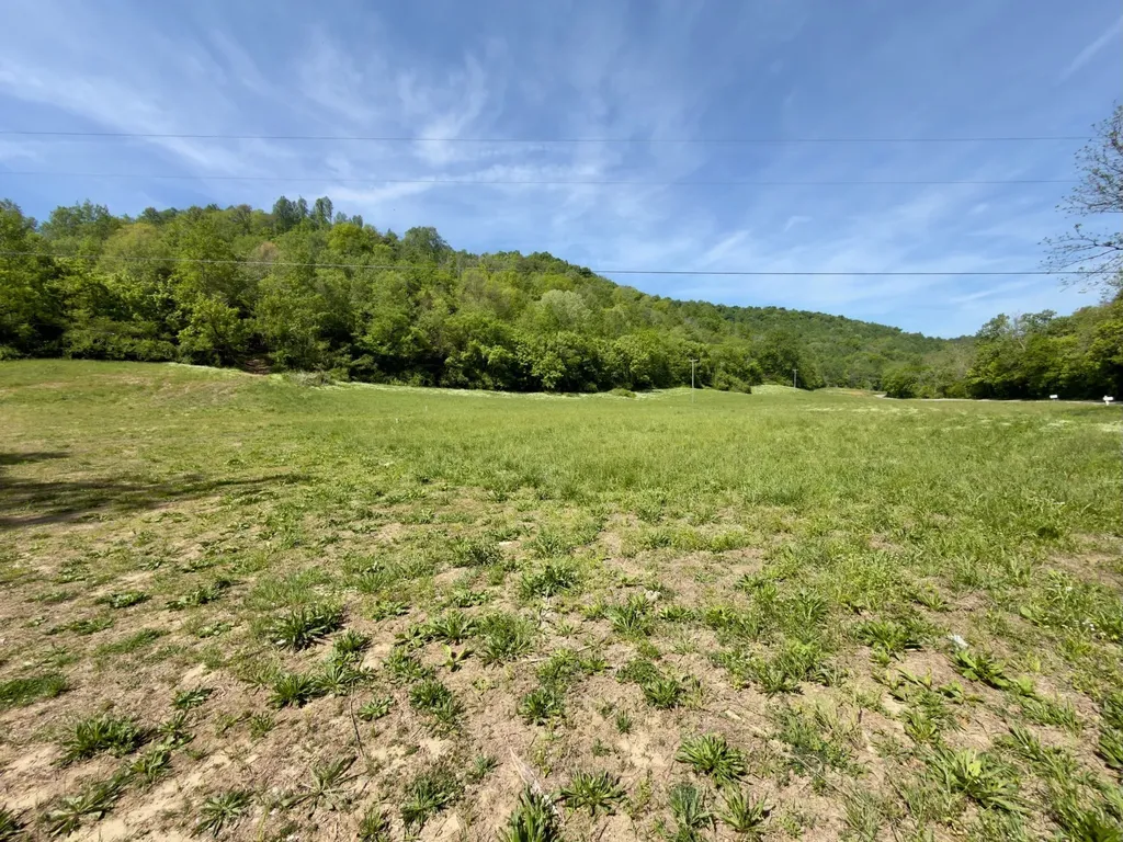 4 Big Hill Road Liberty TN 37095