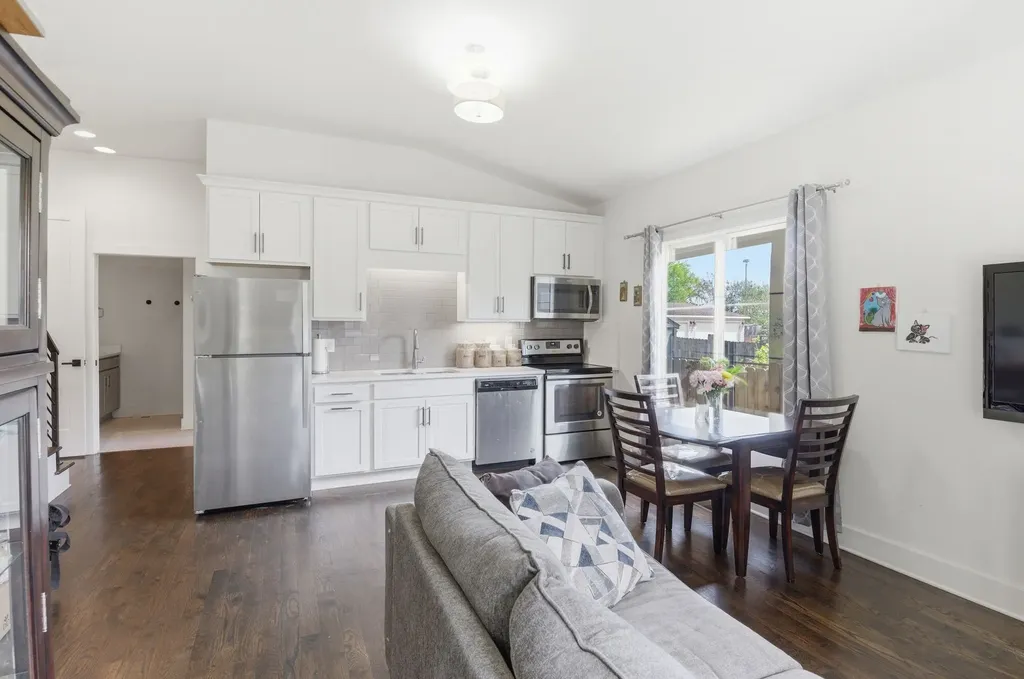 1606 10th Ave, N Nashville TN 37208