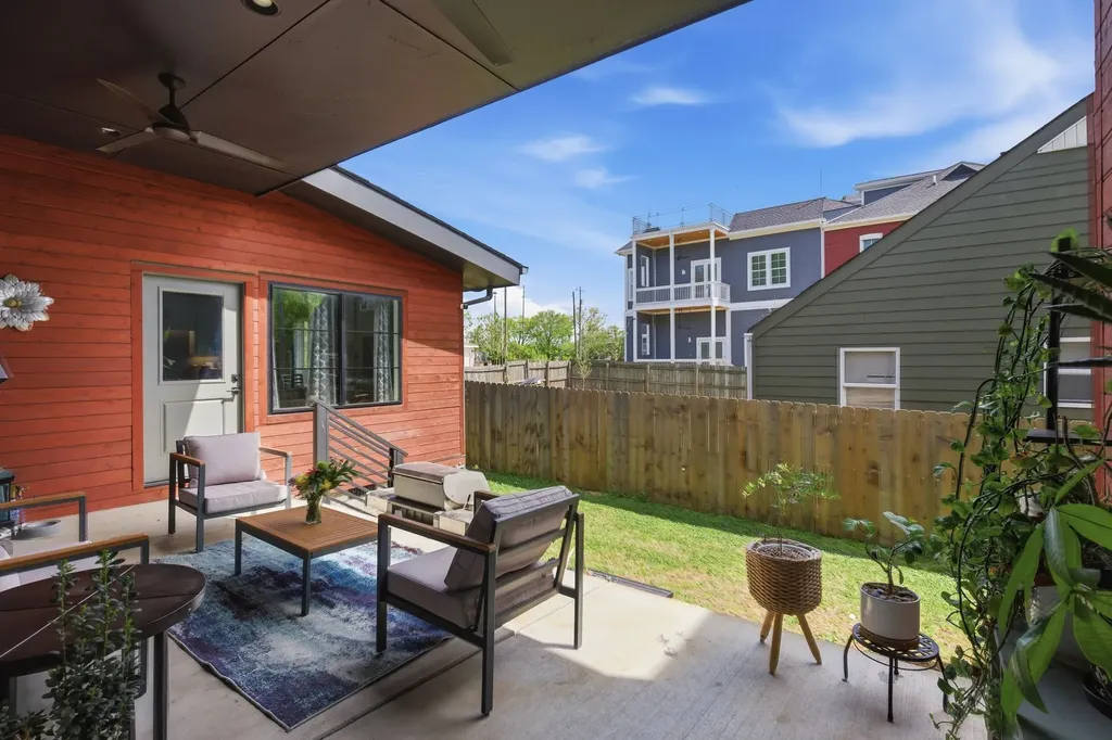 1606 10th Ave, N Nashville TN 37208