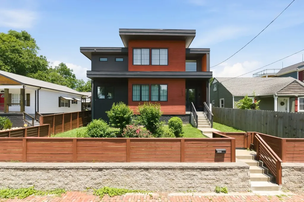 1606 10th Ave, N Nashville TN 37208