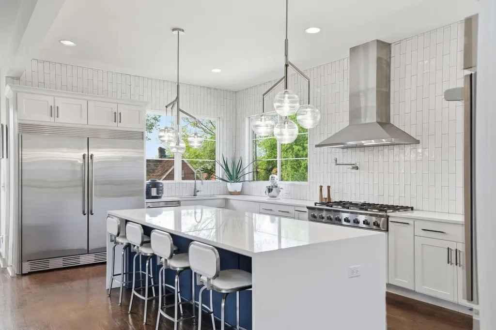 1606 10th Ave, N Nashville TN 37208