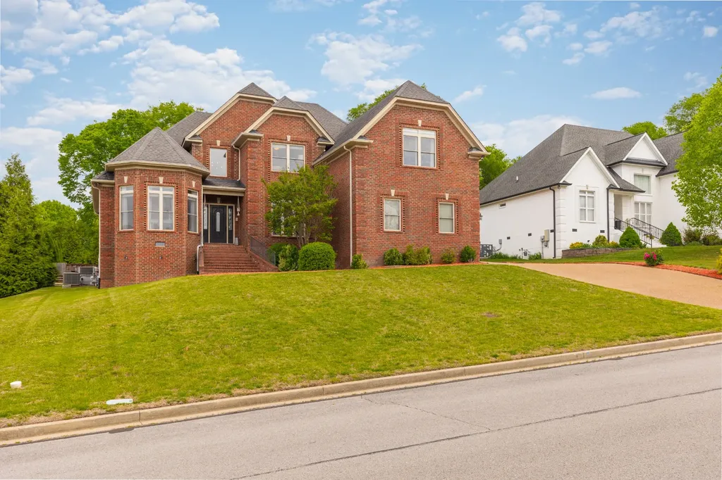 1532 Stokley Lane Old Hickory TN 37138