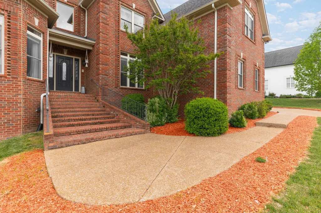 1532 Stokley Lane Old Hickory TN 37138