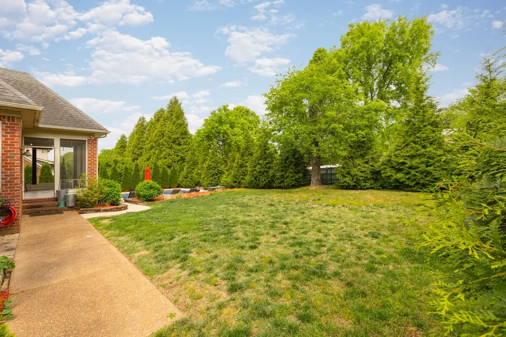 1532 Stokley Lane Old Hickory TN 37138