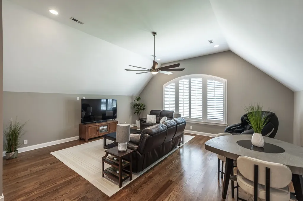 872 Douglas Bend Road Gallatin TN 37066