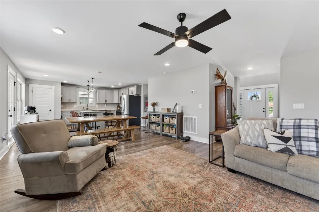 296 Wesson Drive Clarksville TN 37043