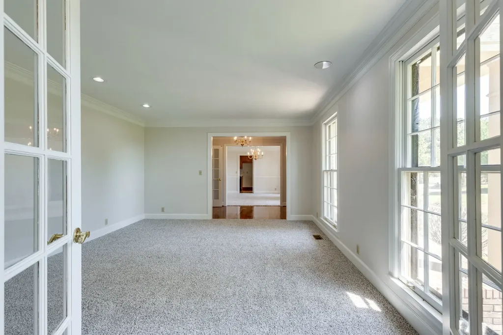 325 Clearview Drive Springfield TN 37172