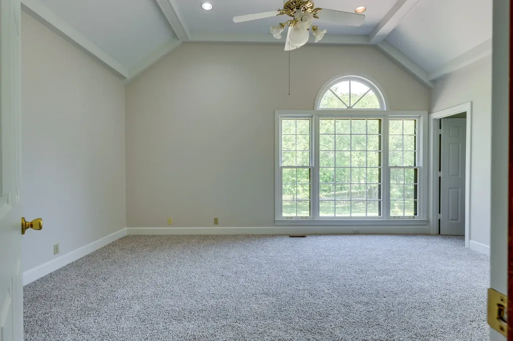 325 Clearview Drive Springfield TN 37172