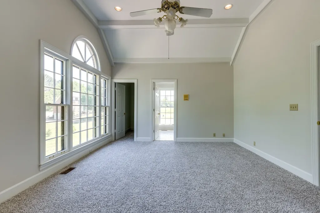 325 Clearview Drive Springfield TN 37172