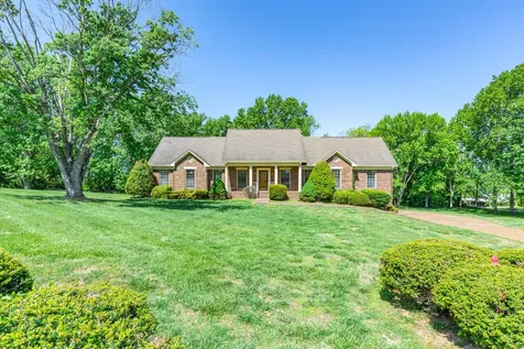325 Clearview Drive Springfield TN 37172