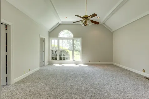 325 Clearview Drive Springfield TN 37172