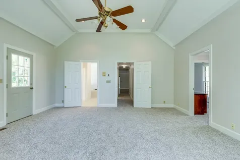 325 Clearview Drive Springfield TN 37172