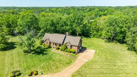 325 Clearview Drive Springfield TN 37172