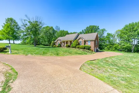325 Clearview Drive Springfield TN 37172