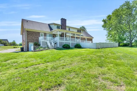 325 Clearview Drive Springfield TN 37172