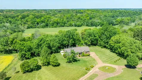 325 Clearview Drive Springfield TN 37172