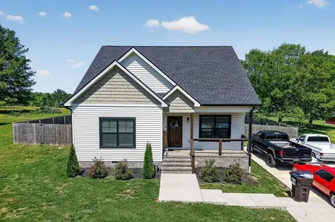 7240 Old Smithville Hwy, S Sparta TN 38583