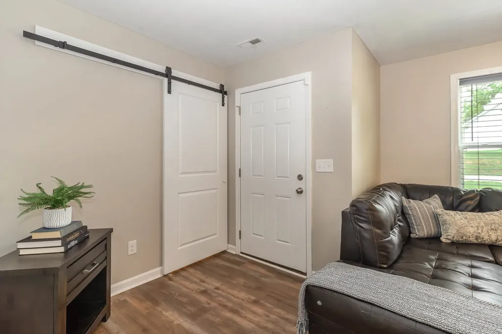908 Mapleash Avenue Columbia TN 38401