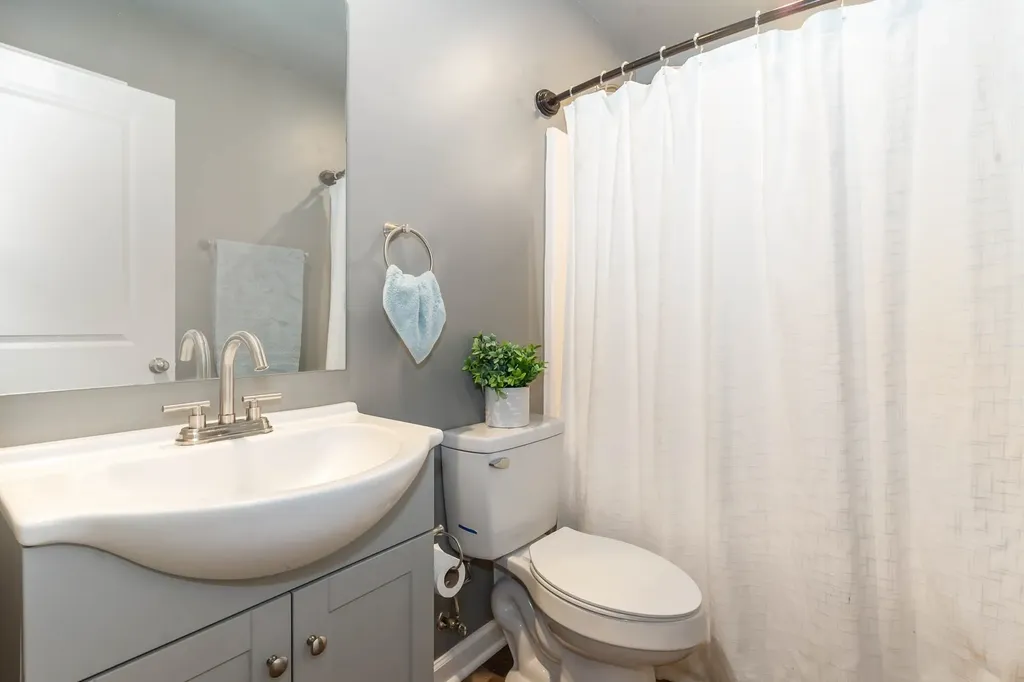 908 Mapleash Avenue Columbia TN 38401