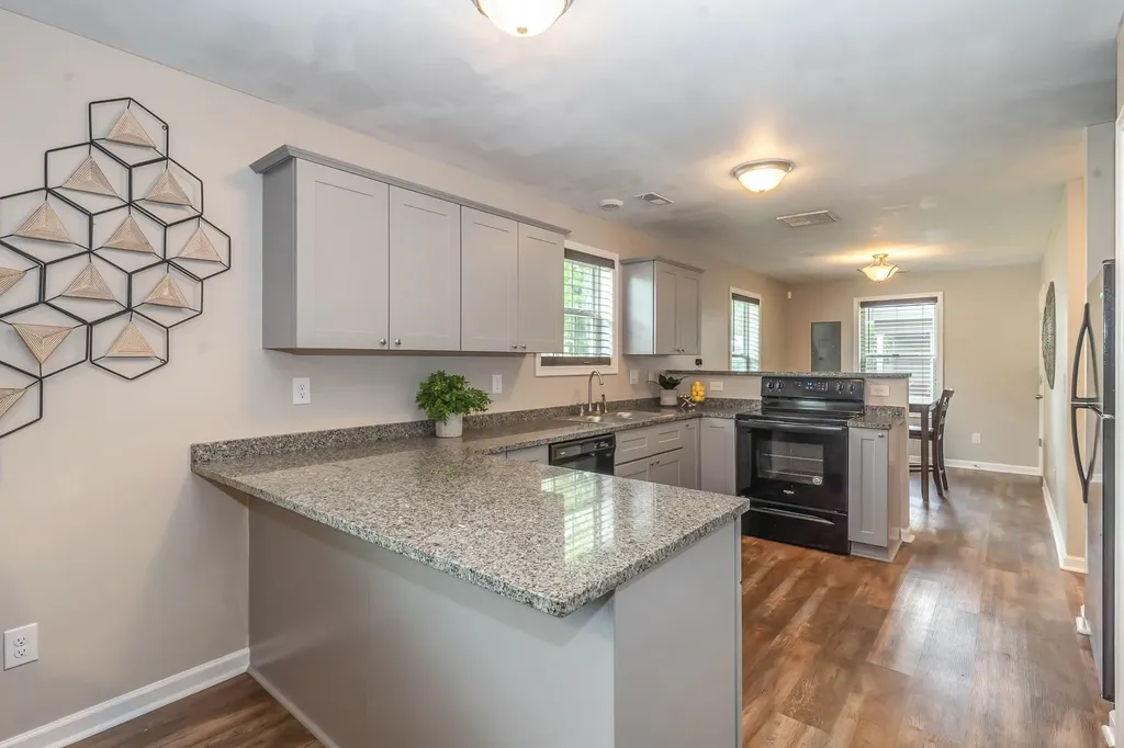 908 Mapleash Avenue Columbia TN 38401