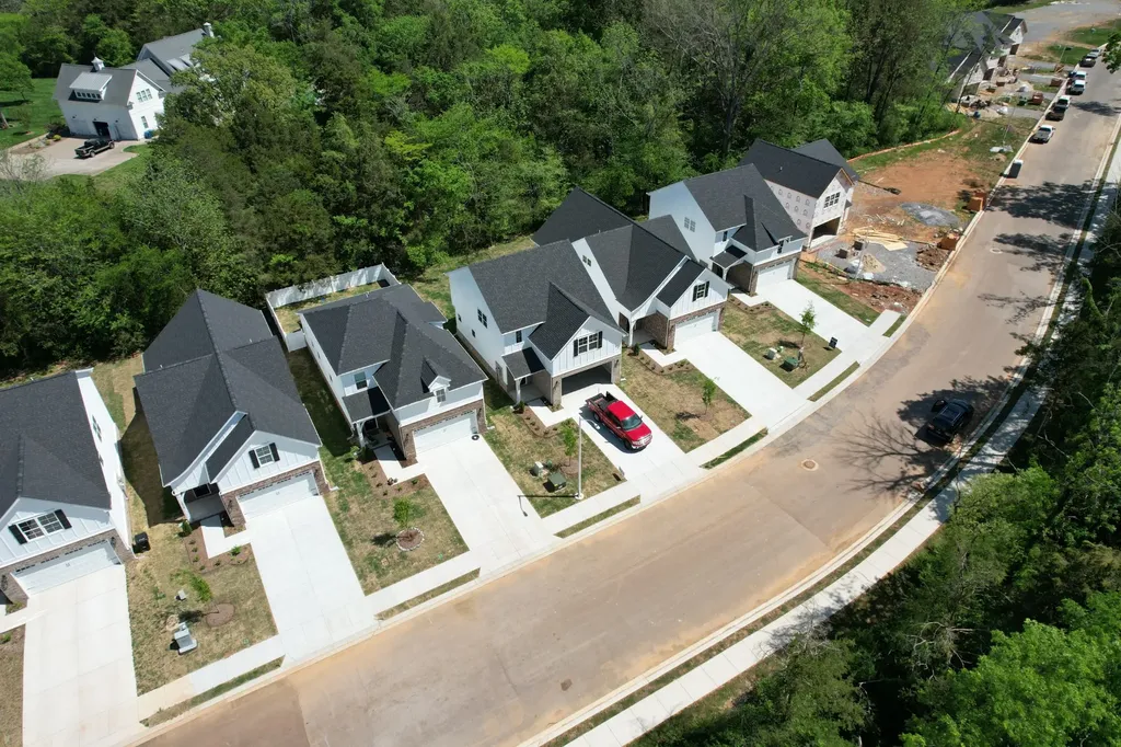 2215 Barringer Lane Murfreesboro TN 37128