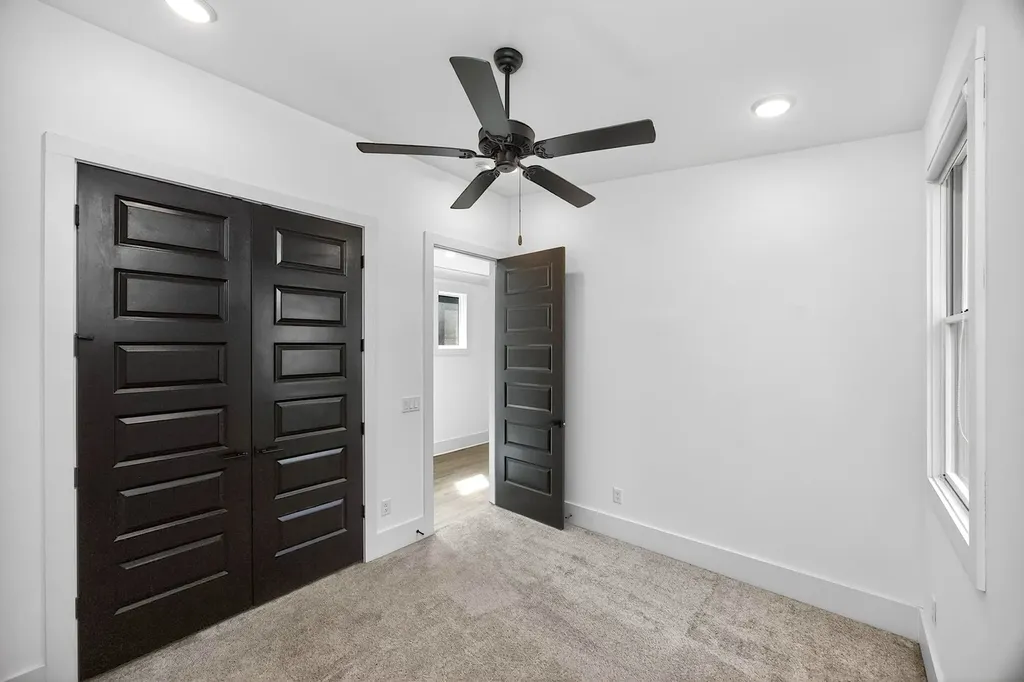217 Eastmoreland Street Nashville TN 37207