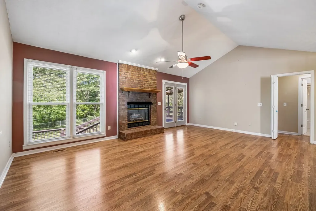 107 Keri Drive Pleasant View TN 37146