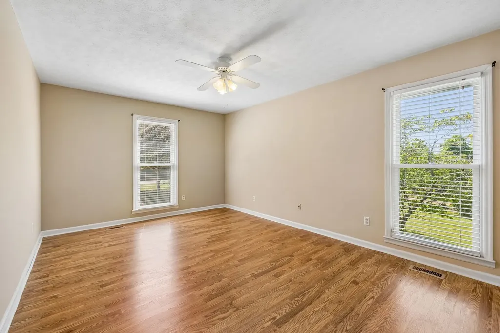 107 Keri Drive Pleasant View TN 37146