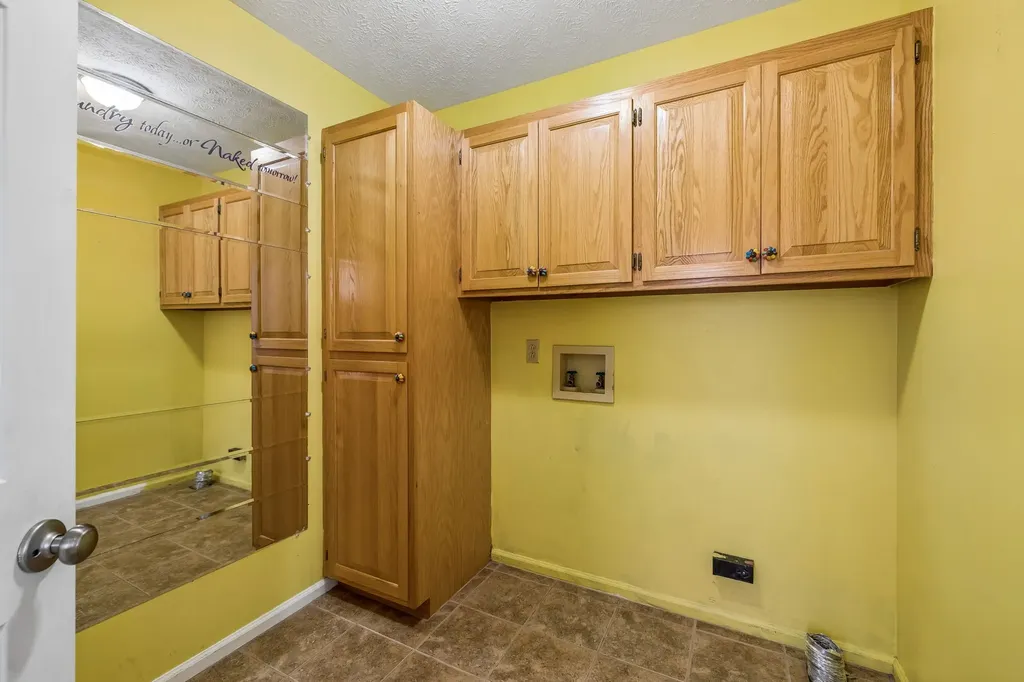107 Keri Drive Pleasant View TN 37146