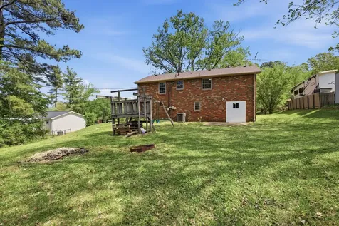 1286 Slayden Circle Clarksville TN 37040
