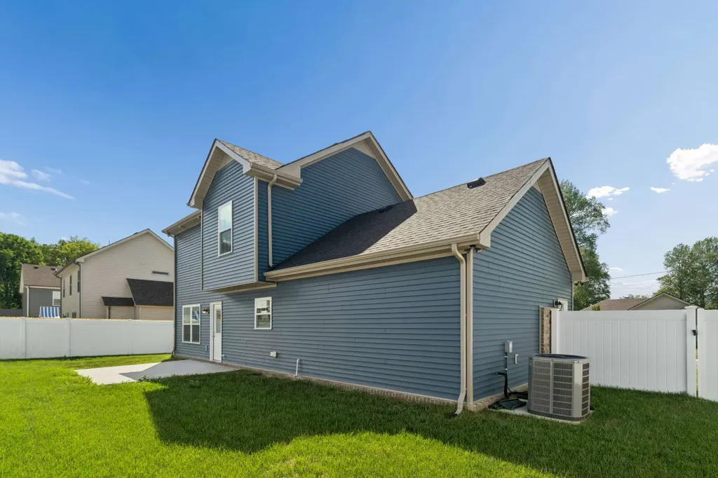 230 Timber Circle Manchester TN 37355