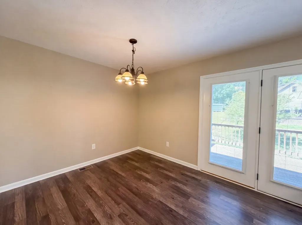 340 Elm Avenue Lewisburg TN 37091