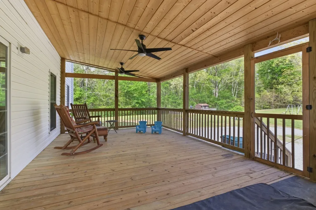 985 Furnace Hollow Road Dickson TN 37055