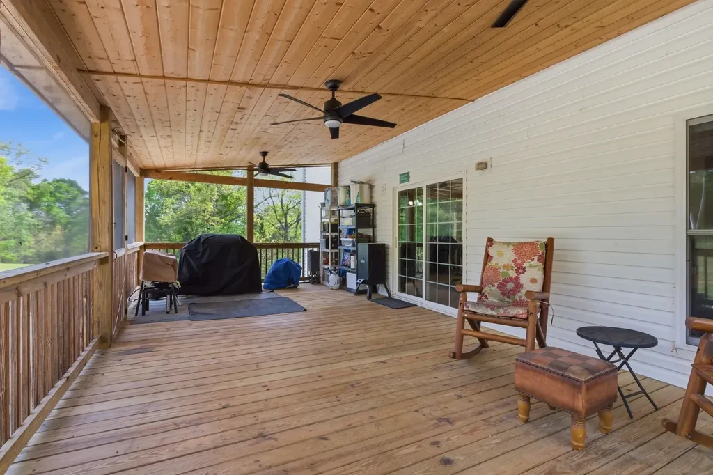 985 Furnace Hollow Road Dickson TN 37055