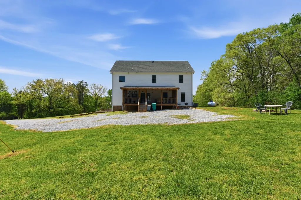 985 Furnace Hollow Road Dickson TN 37055