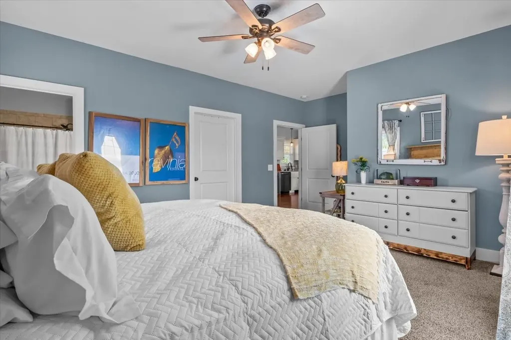 17041 Pond Circle Bon Aqua TN 37025