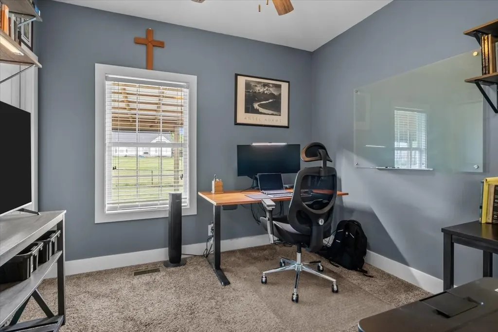 17041 Pond Circle Bon Aqua TN 37025