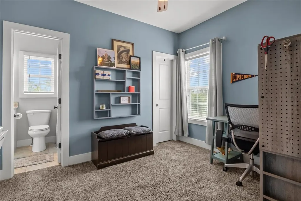 17041 Pond Circle Bon Aqua TN 37025